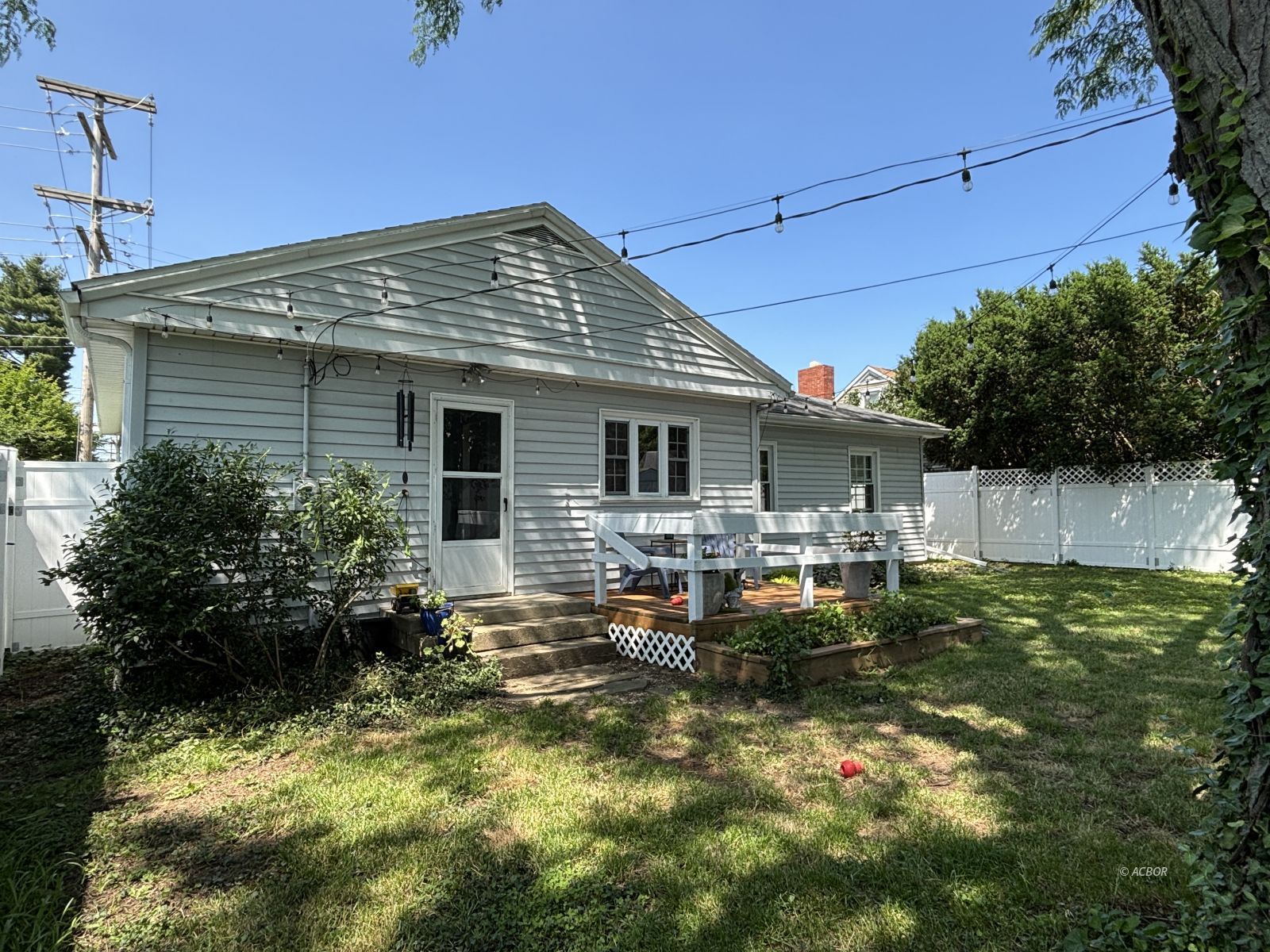 163 Morris Ave