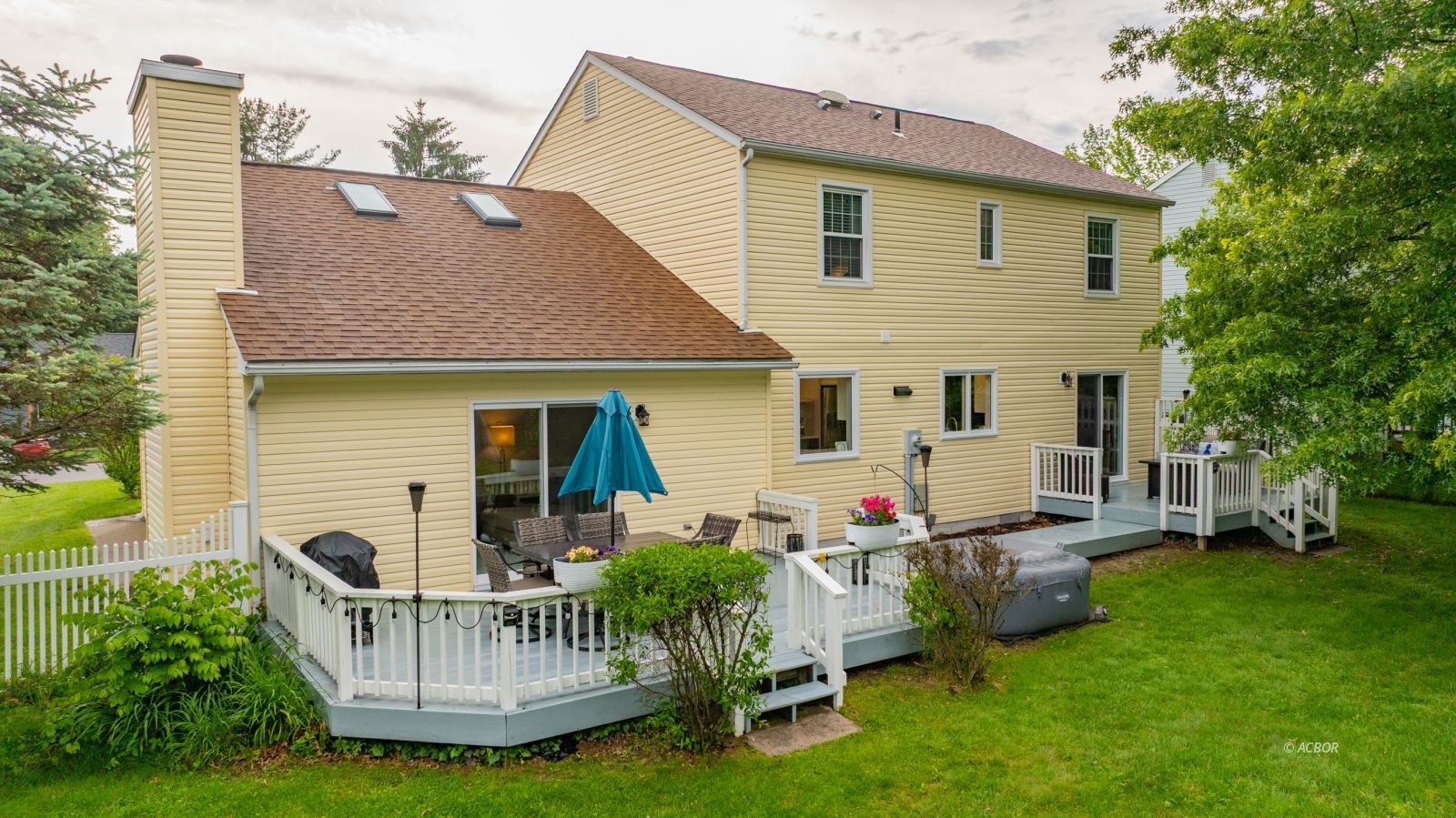 328 Carroll Rd