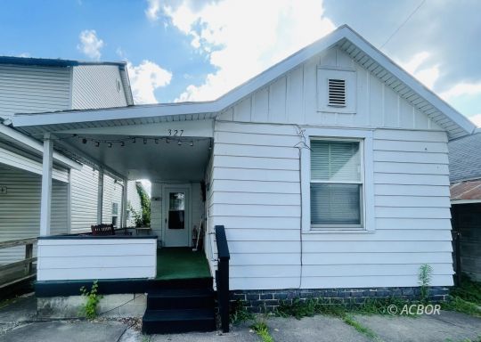 feature listing property photo