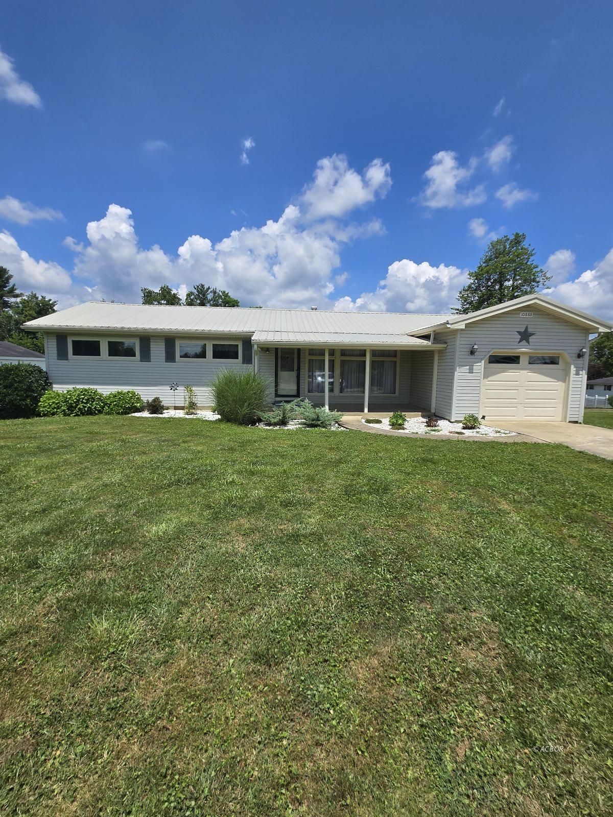10888 Walnut St Glouster Walnut Hill