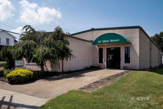 feature listing property photo