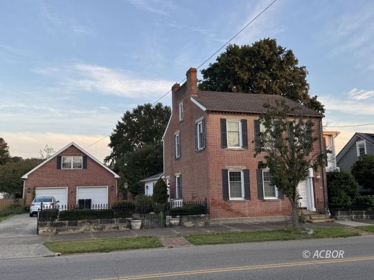feature listing property photo