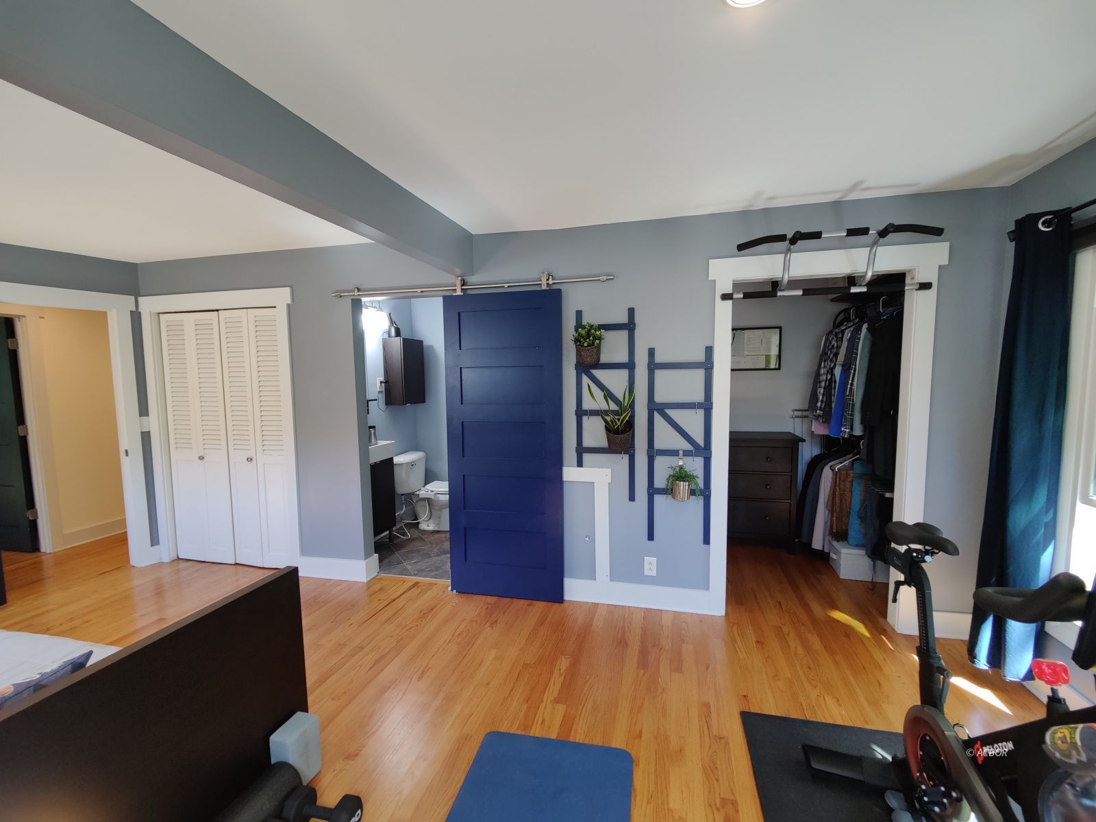 10 Spring St
