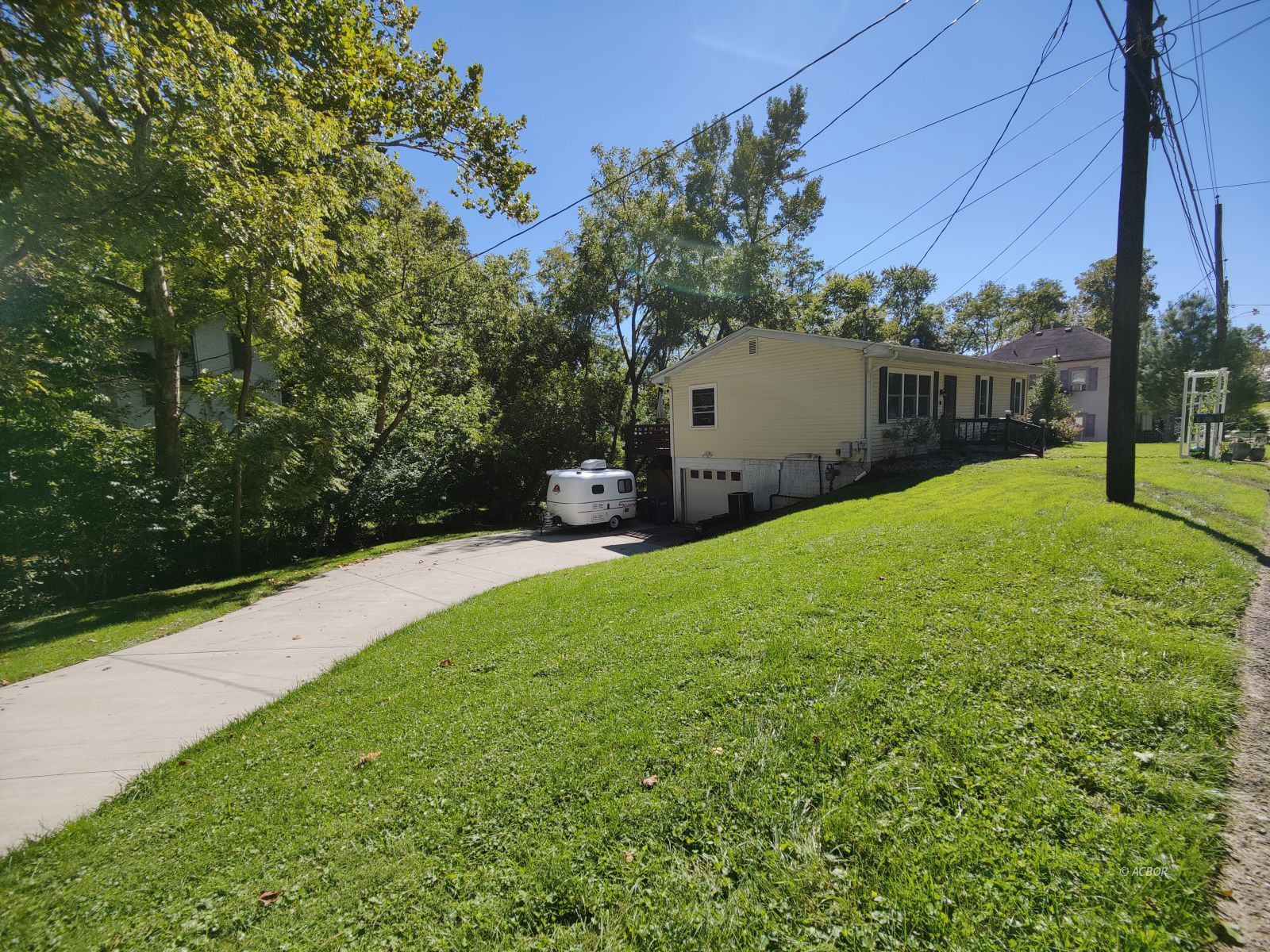 10 Spring St