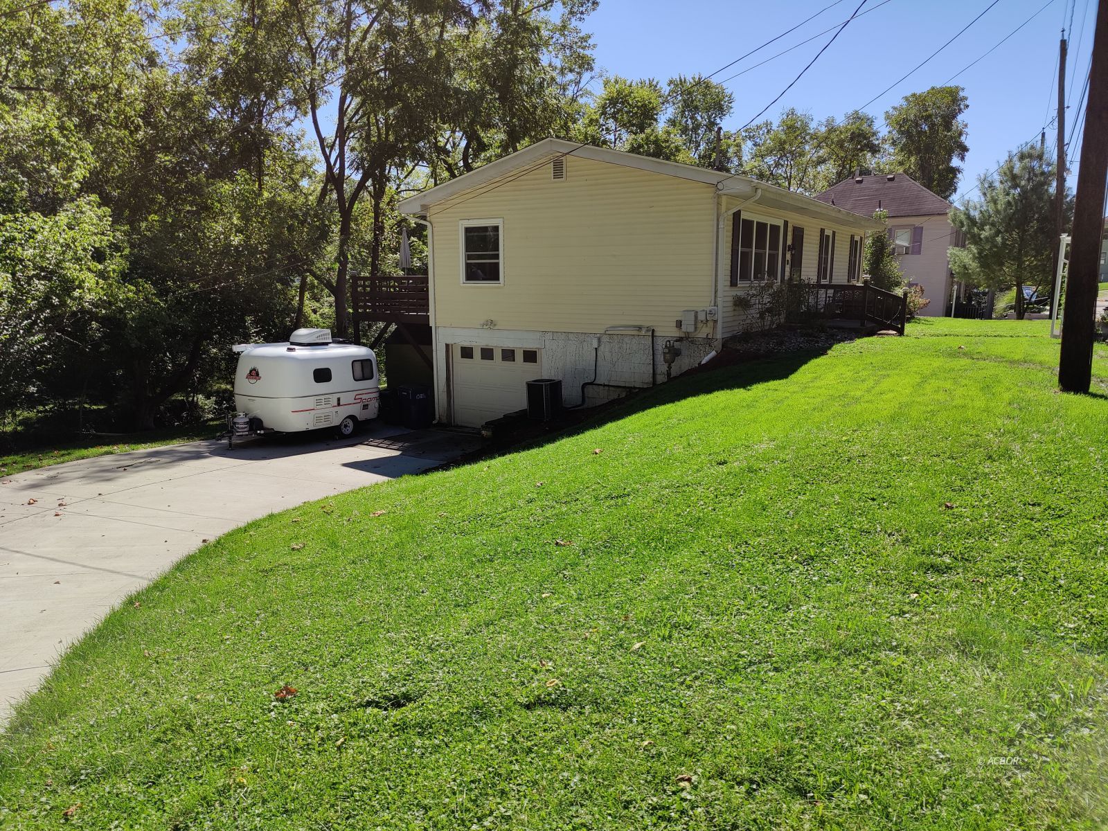 10 Spring St
