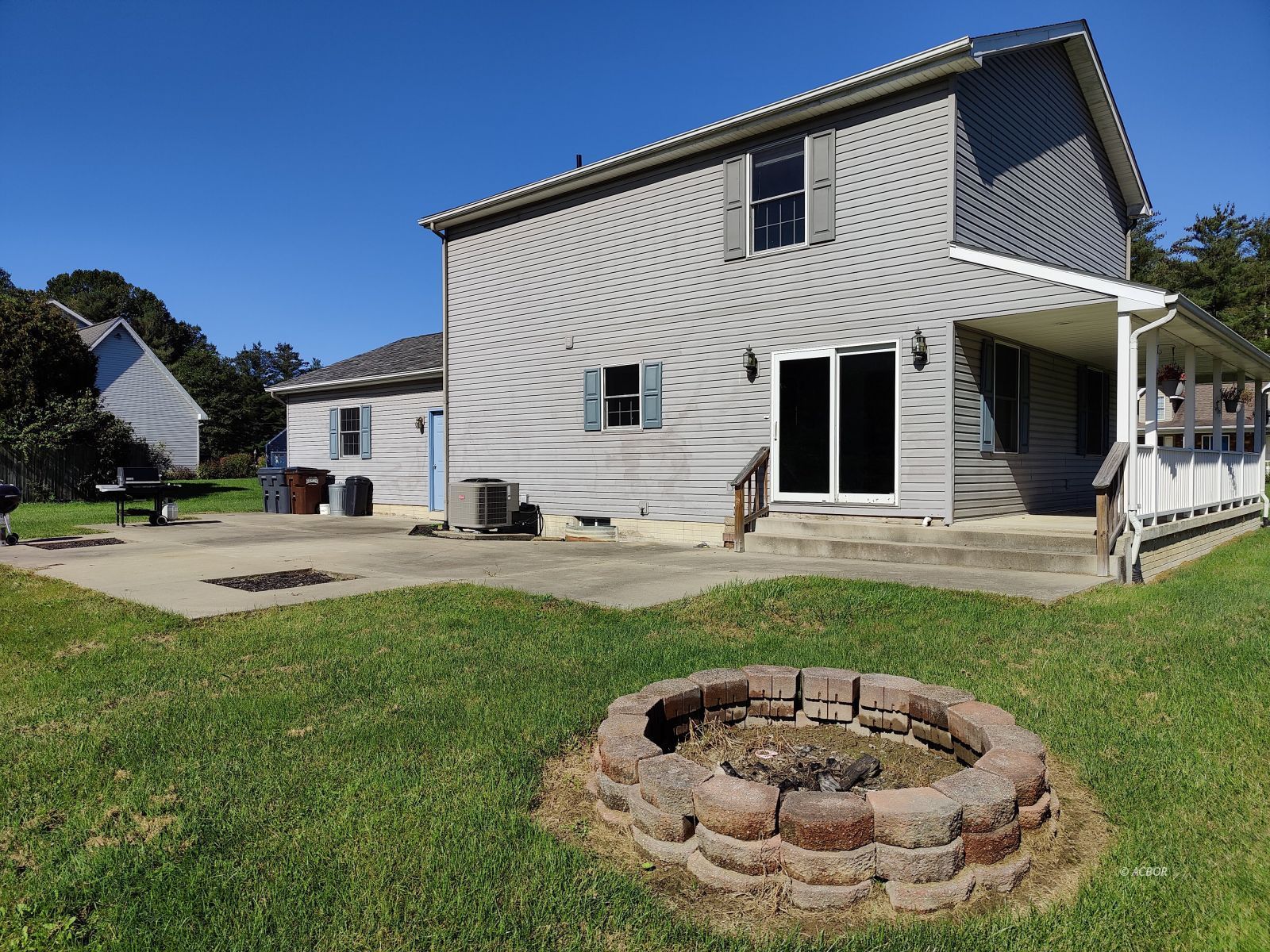 6 Blair Ct