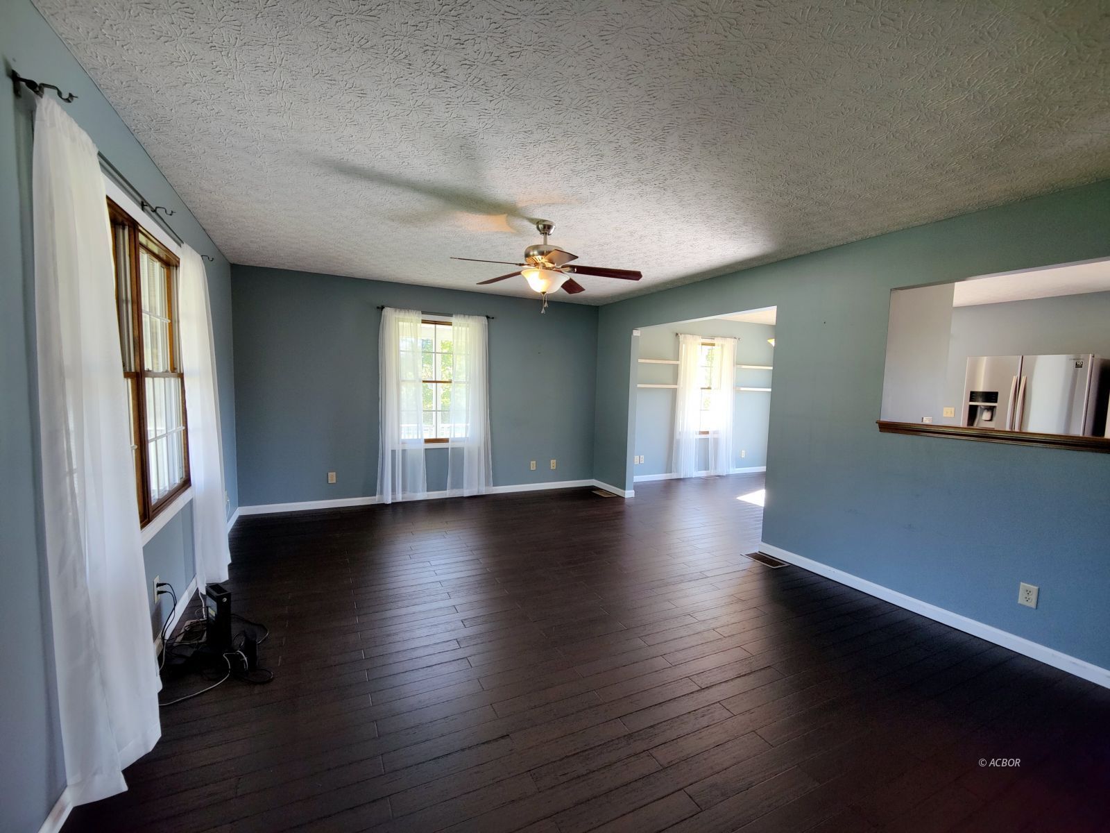 6 Blair Ct