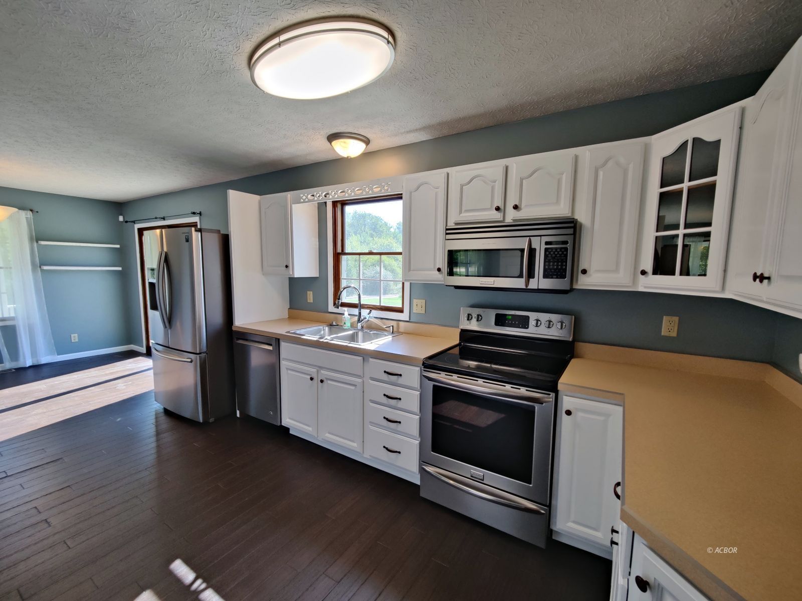 6 Blair Ct