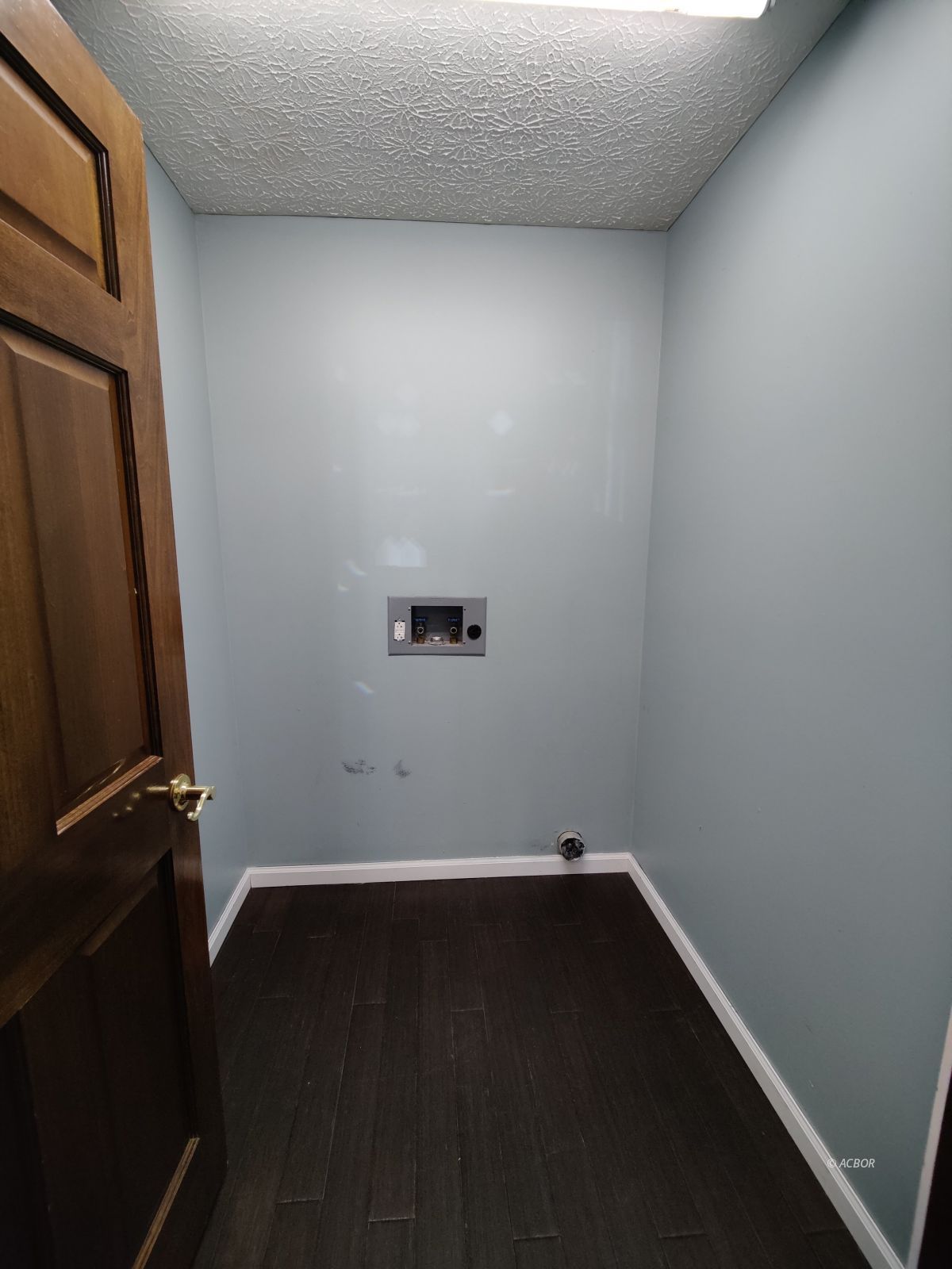 6 Blair Ct