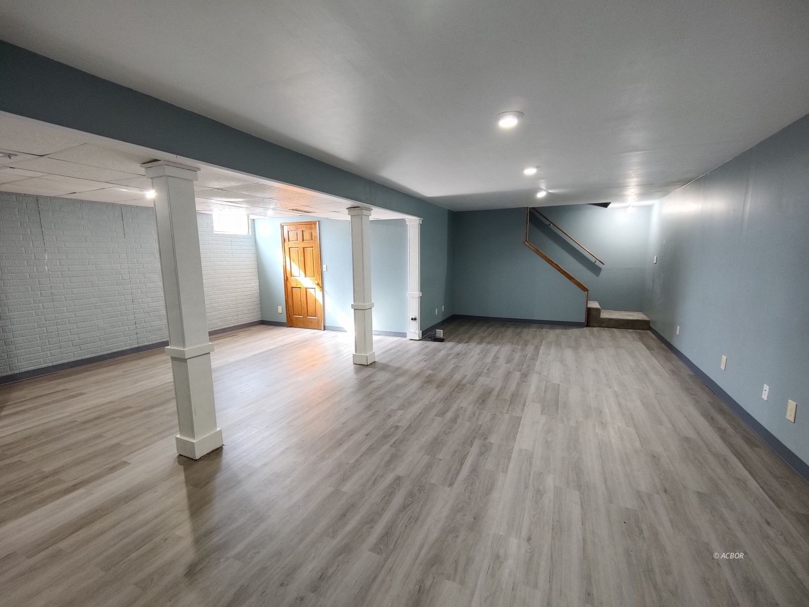 6 Blair Ct