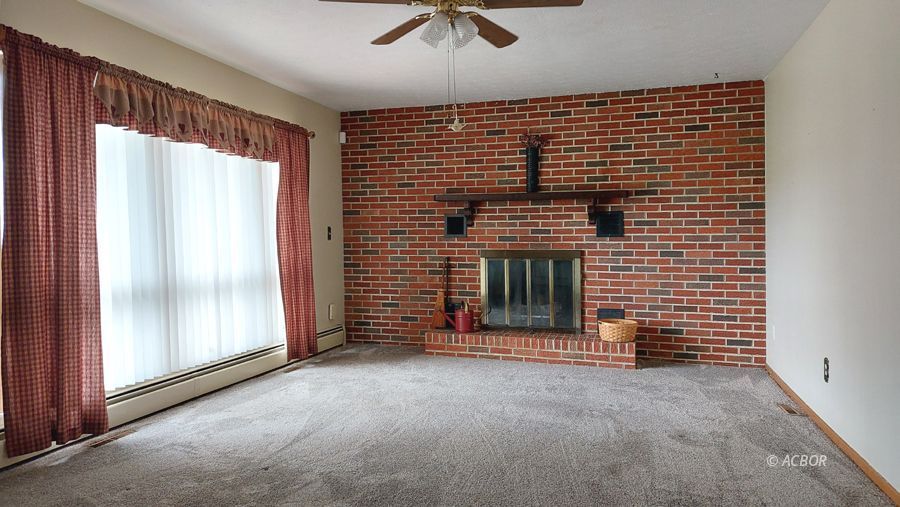 Brick fireplace, newer carpet