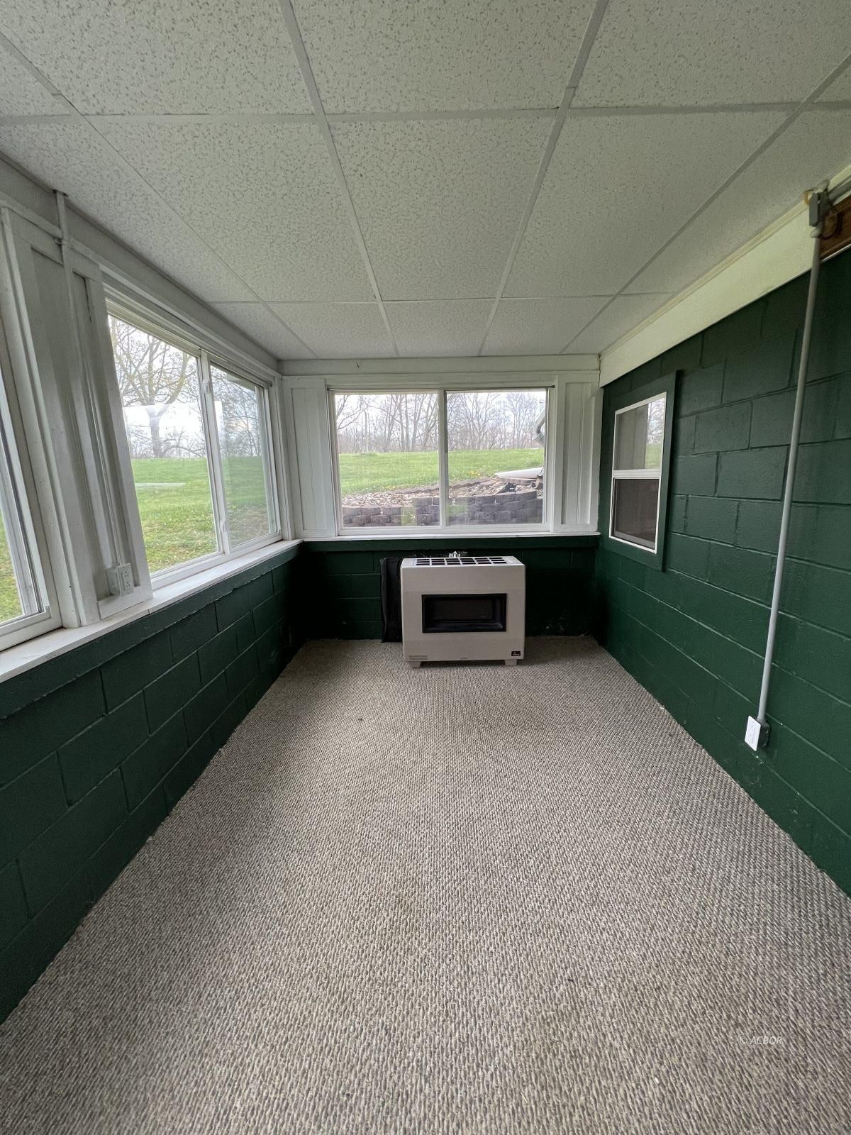 enclosed side porch