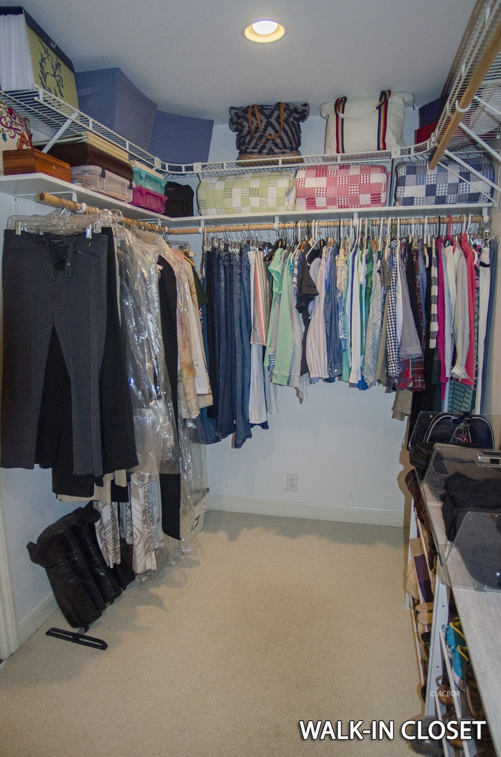 walk in master closet