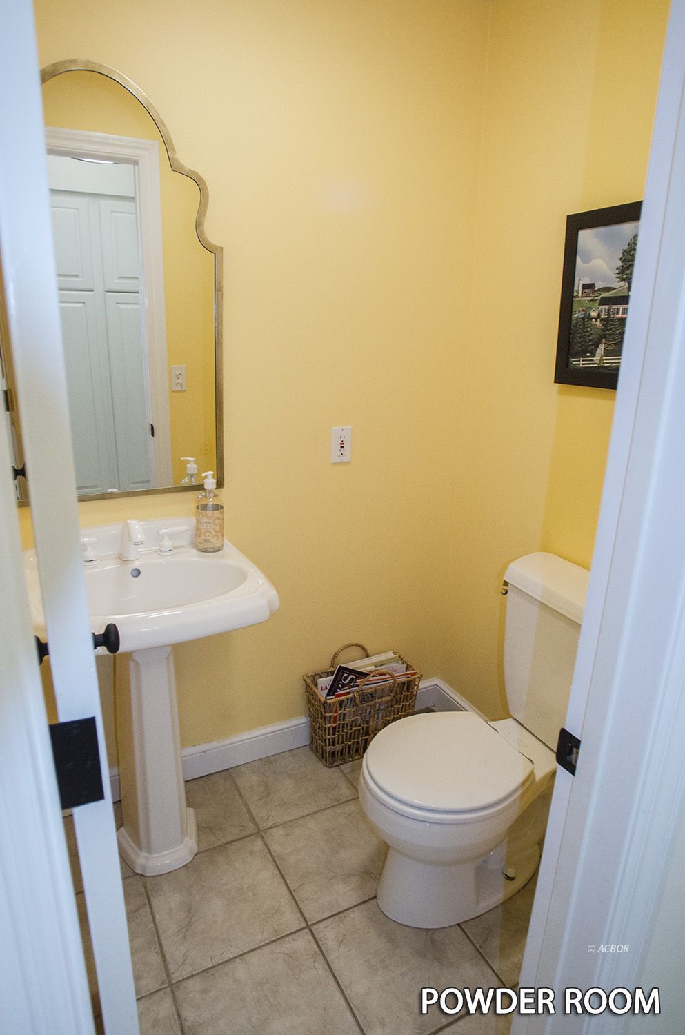 1/2 bath