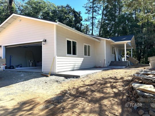 feature listing property photo