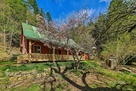 feature listing property photo
