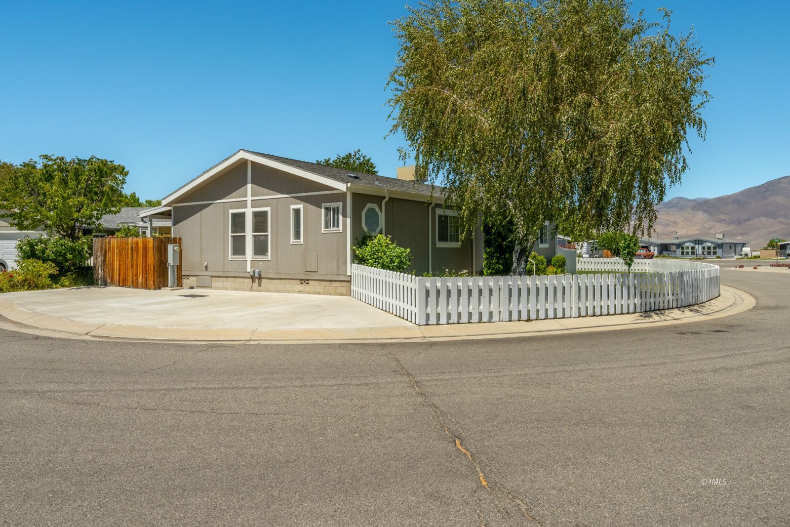 Property Photo 34