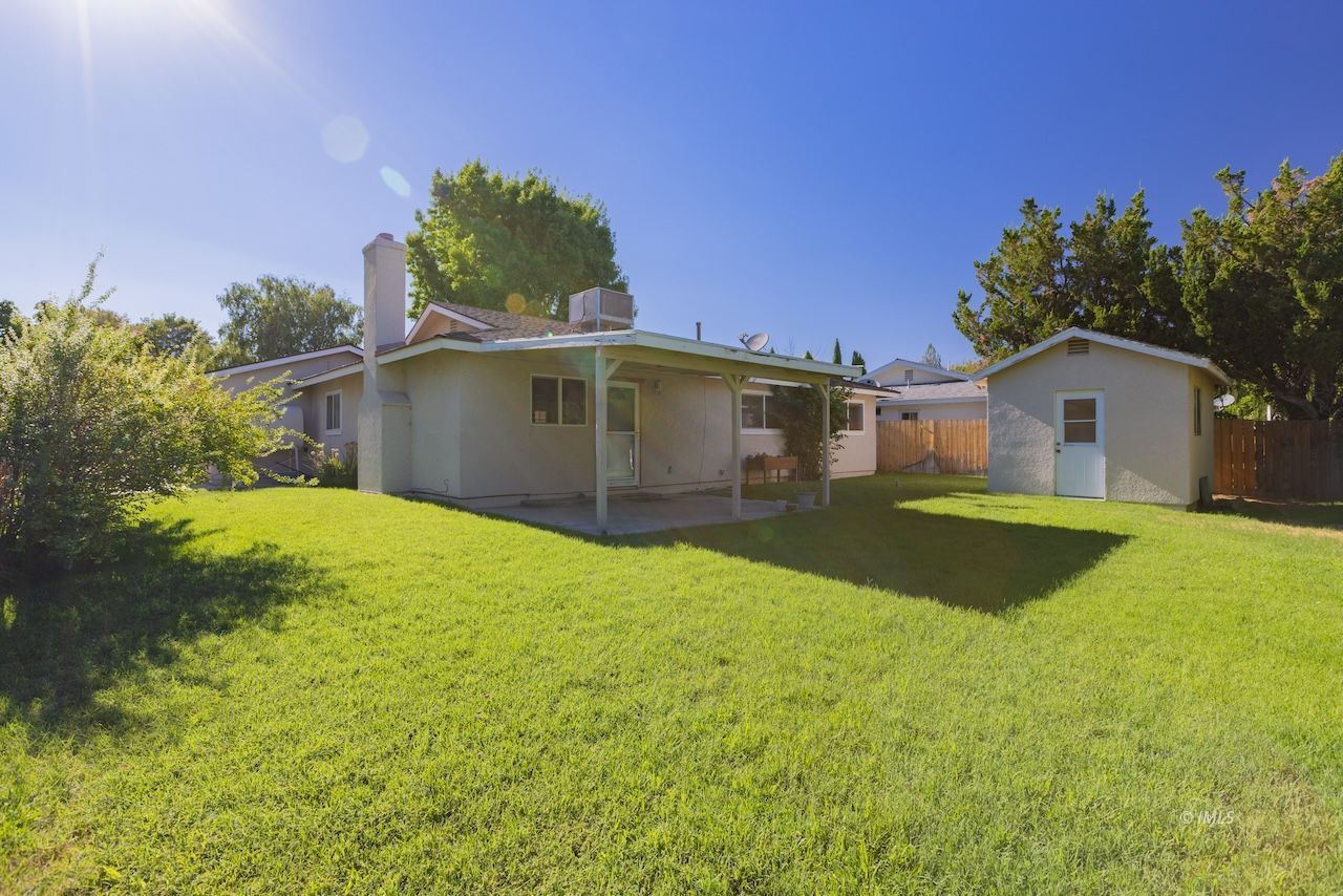 Property Photo 30