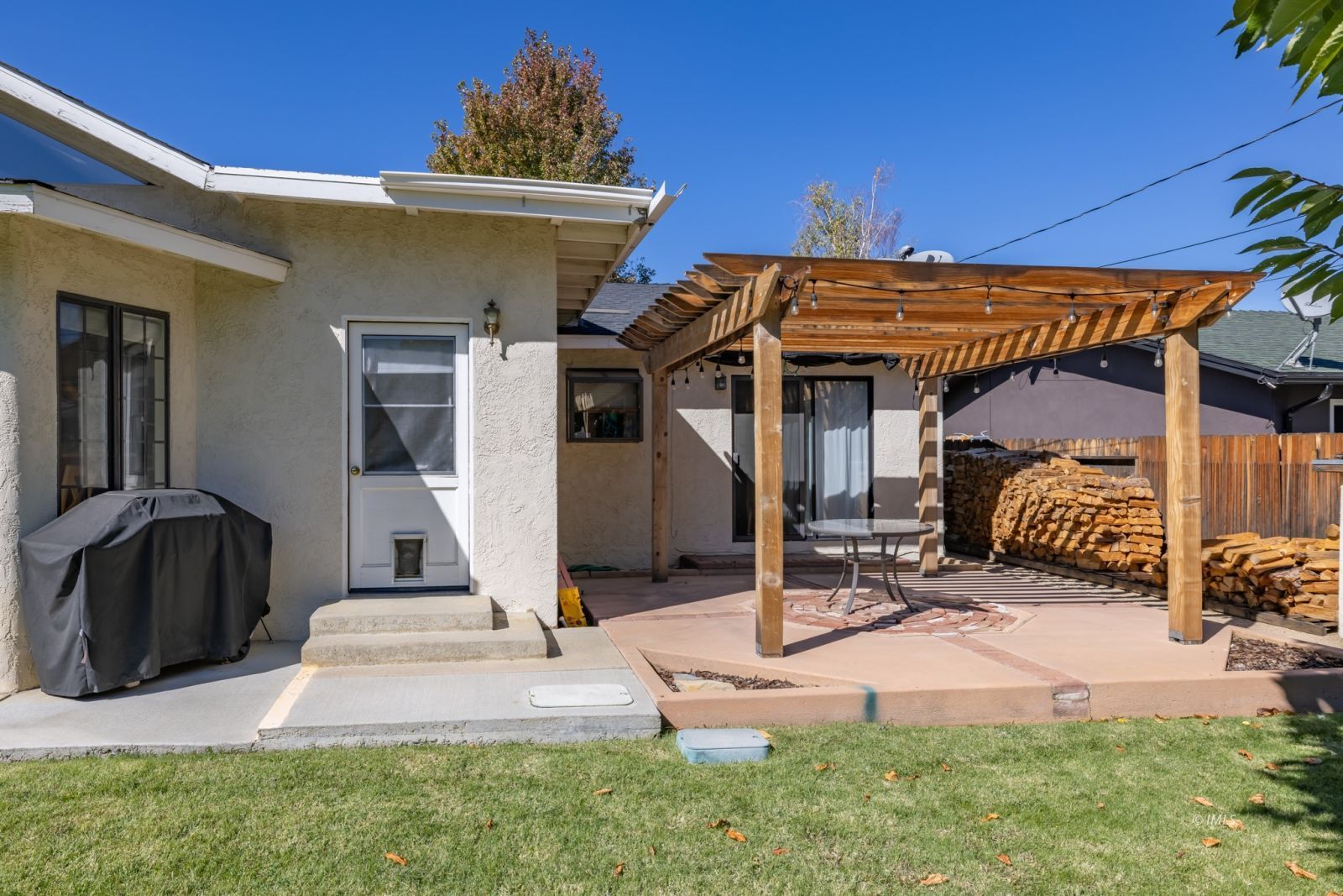 Property Photo 30