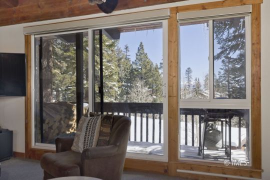 feature listing property photo