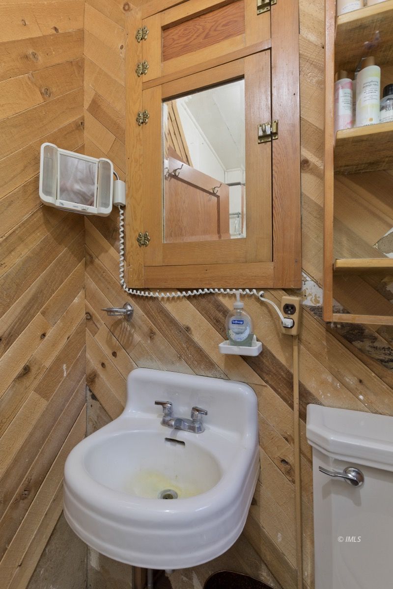 Property Photo 33
