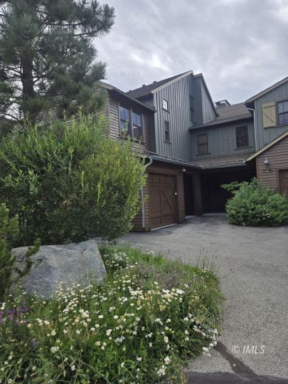 feature listing property photo