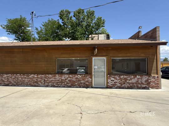 feature listing property photo