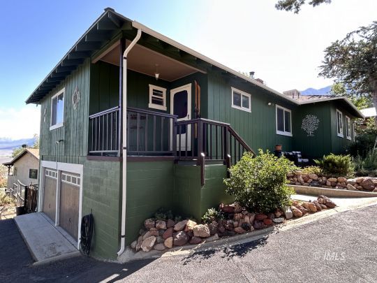 feature listing property photo