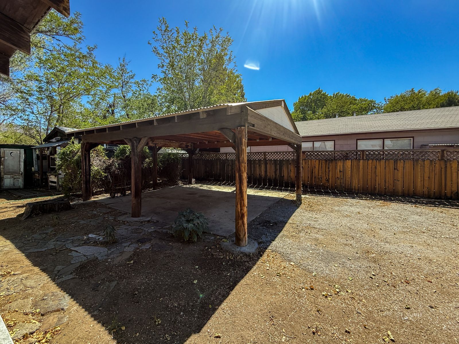 Property Photo 29