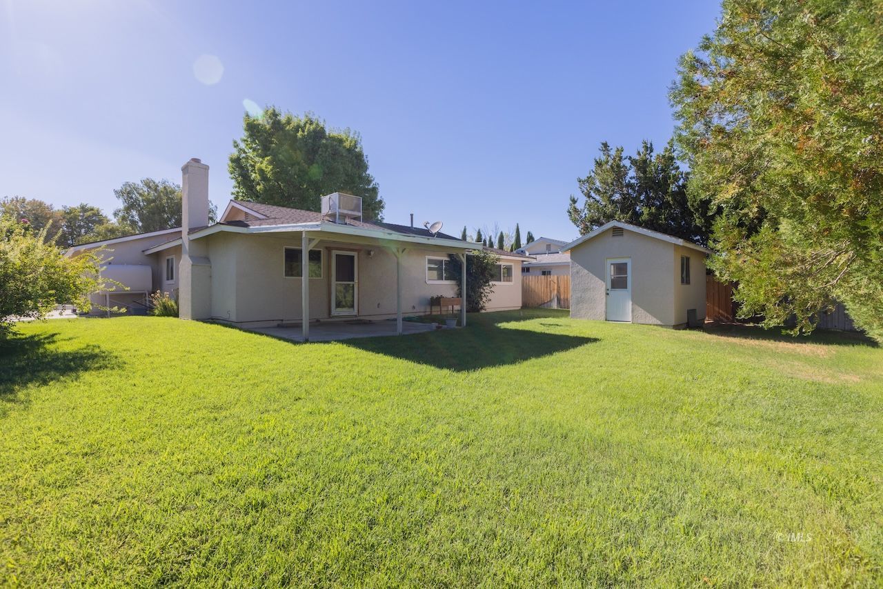 Property Photo 28