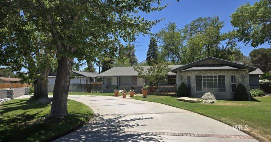 feature listing property photo