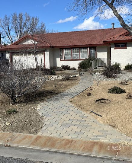 feature listing property photo