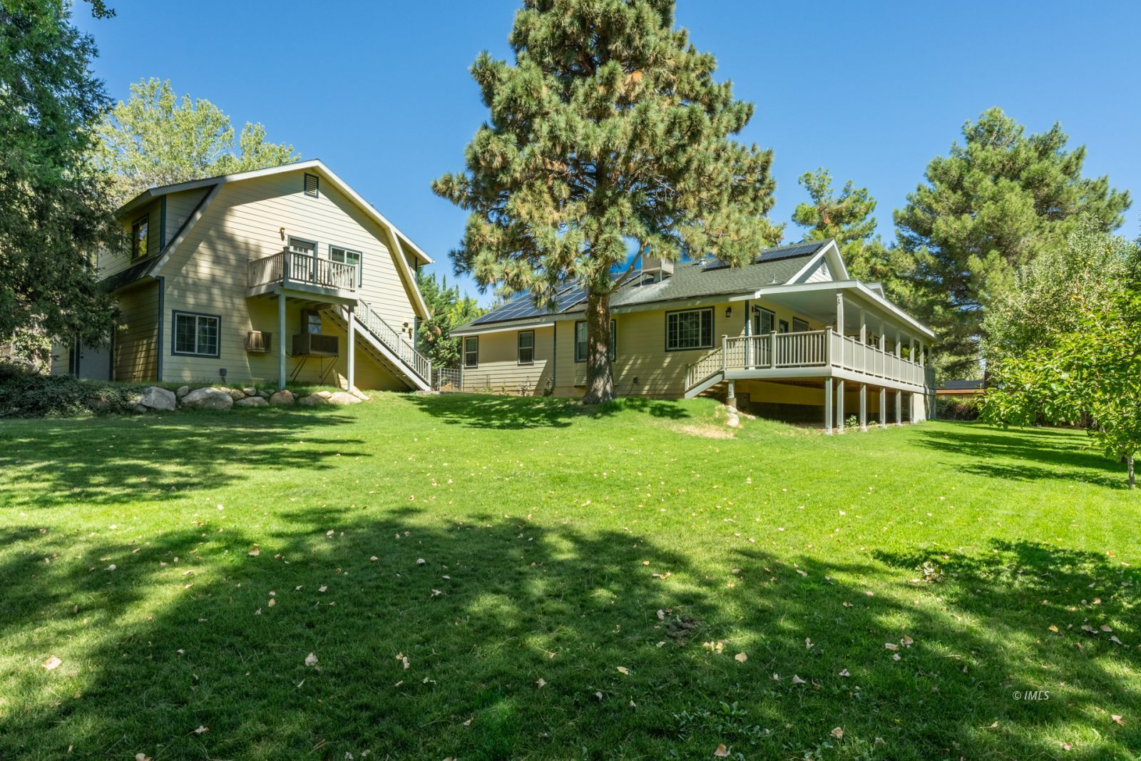 Property Photo 30