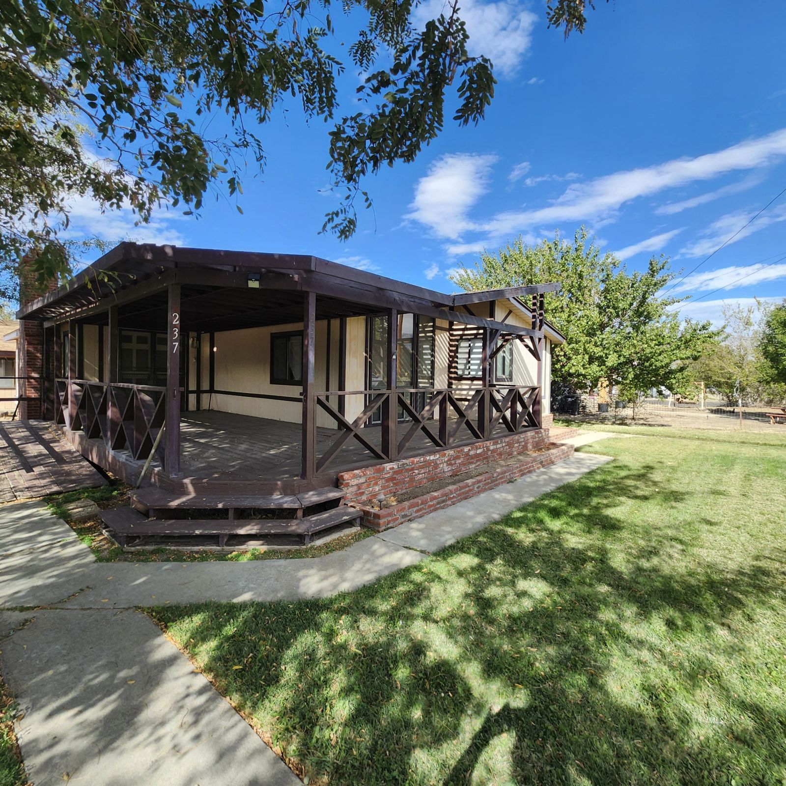 Property Photo 28