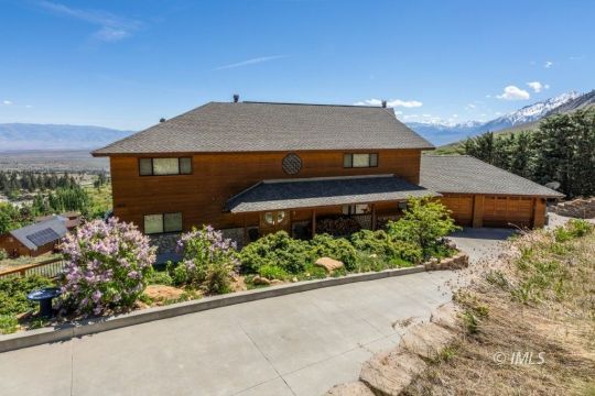 feature listing property photo