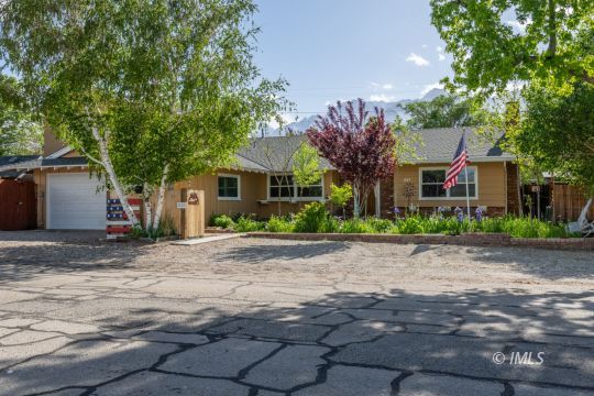 feature listing property photo