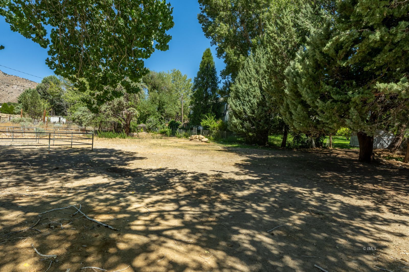 Property Photo 35