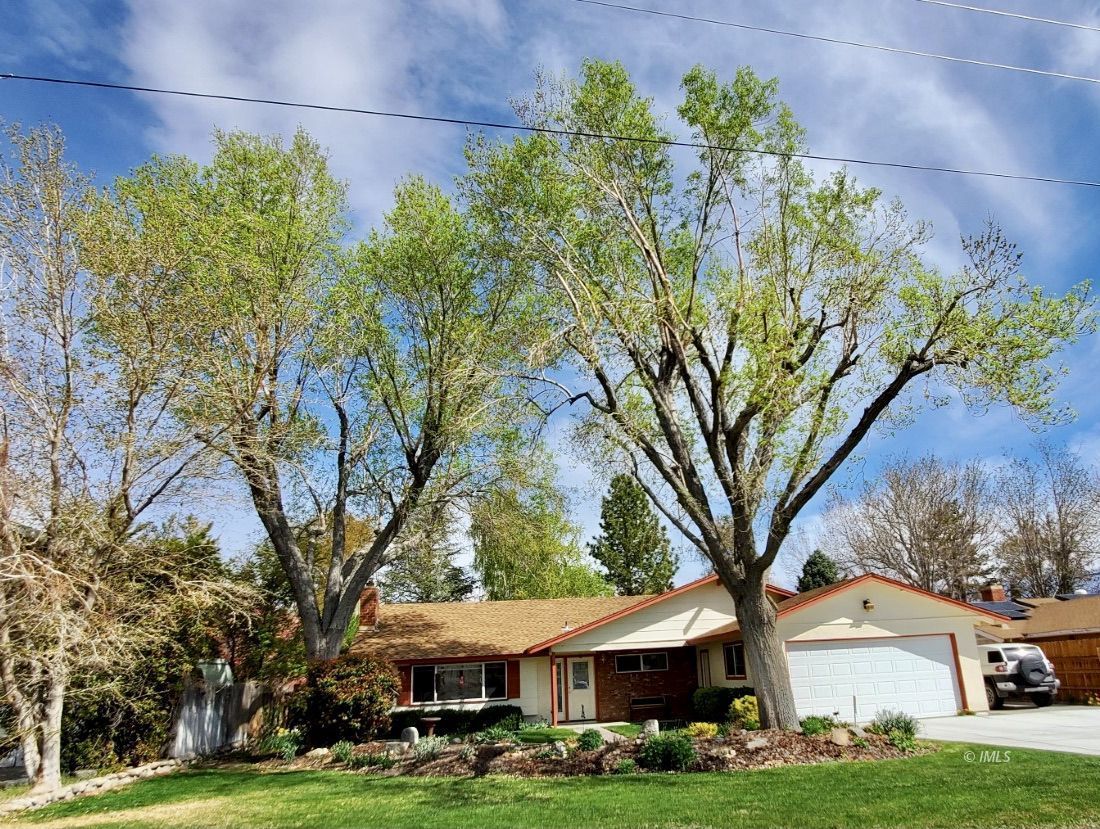 Property Photo 35