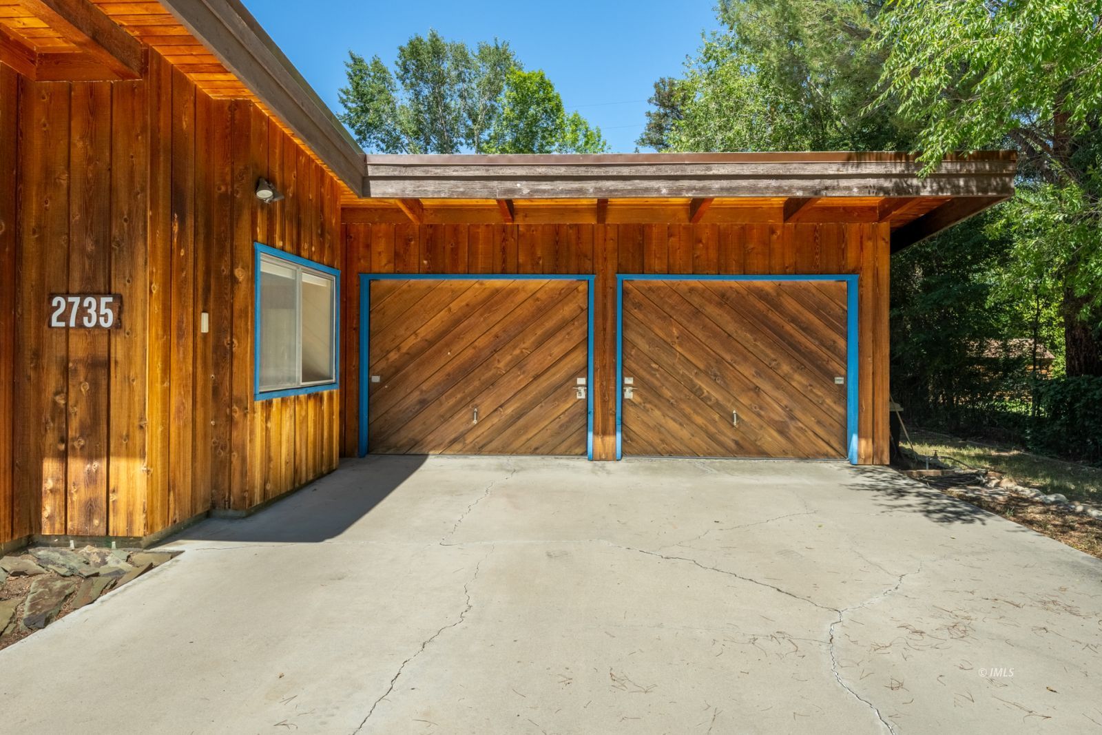 Property Photo 23