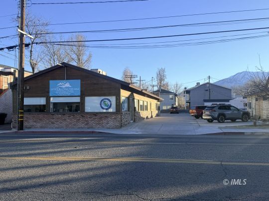 feature listing property photo