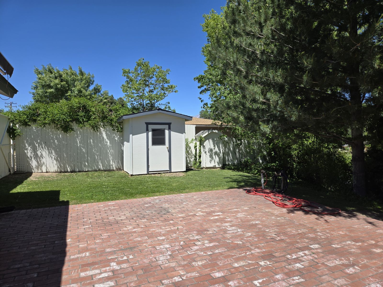 Property Photo 16