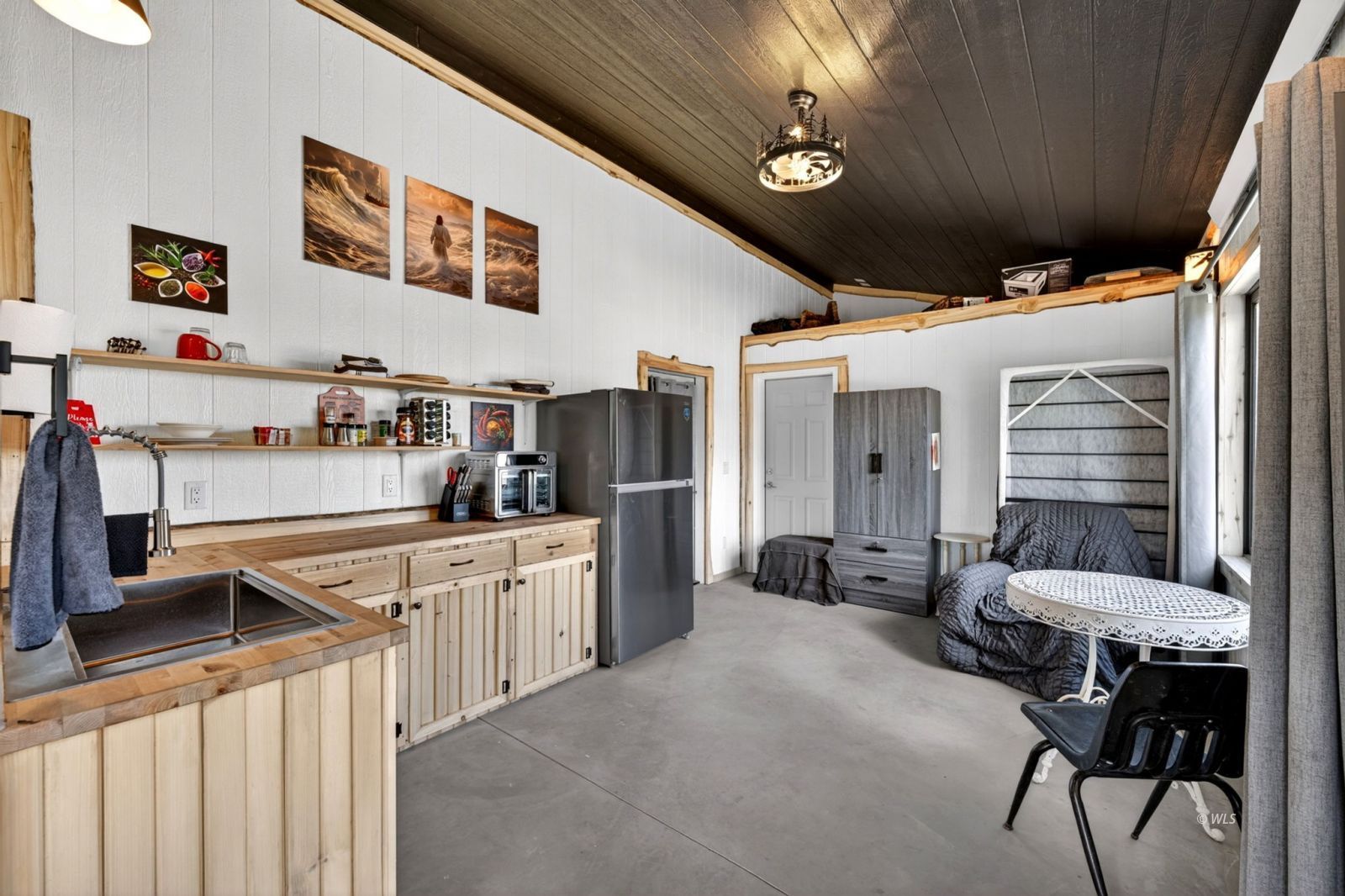 Property Photo 30