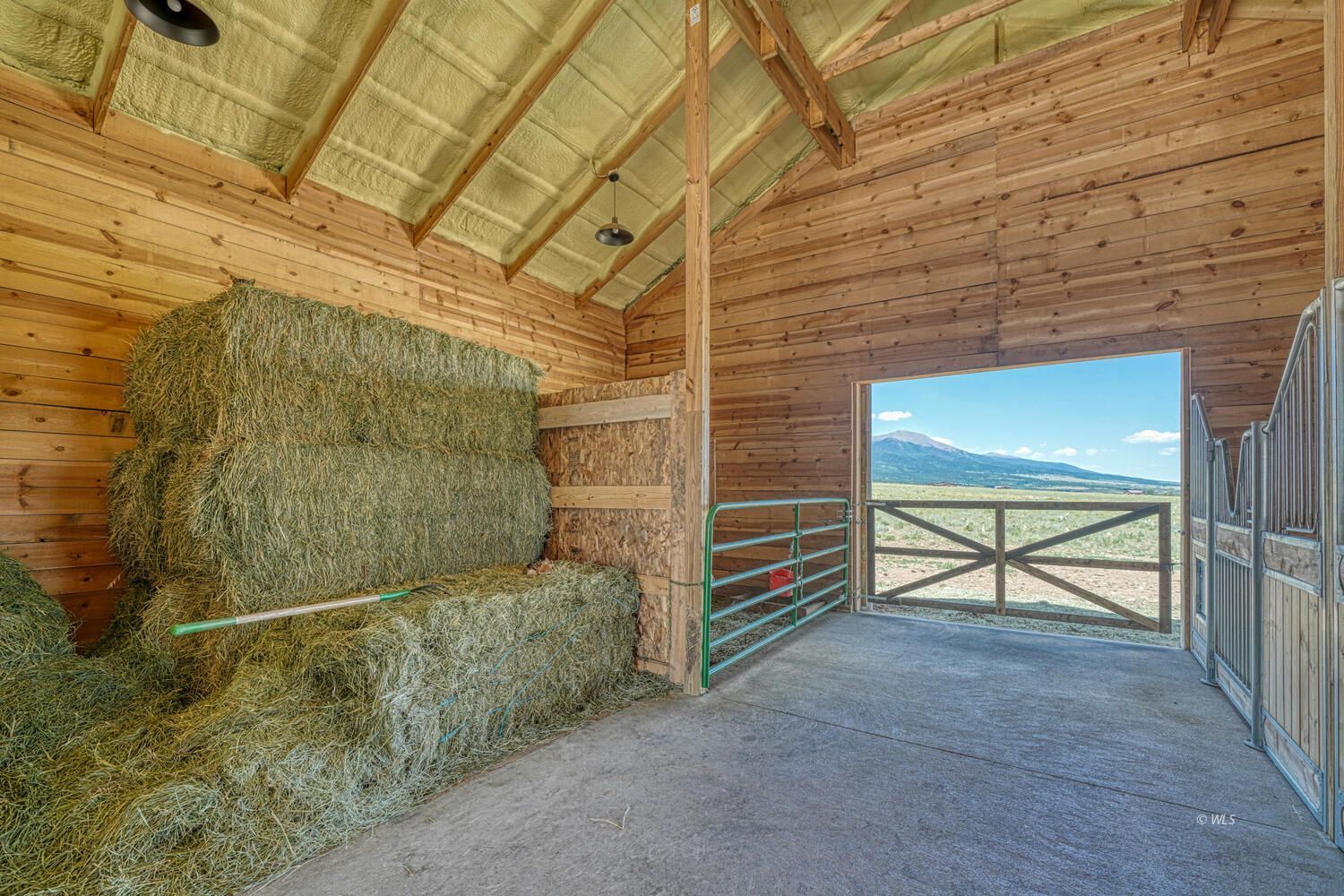 Property Photo 33