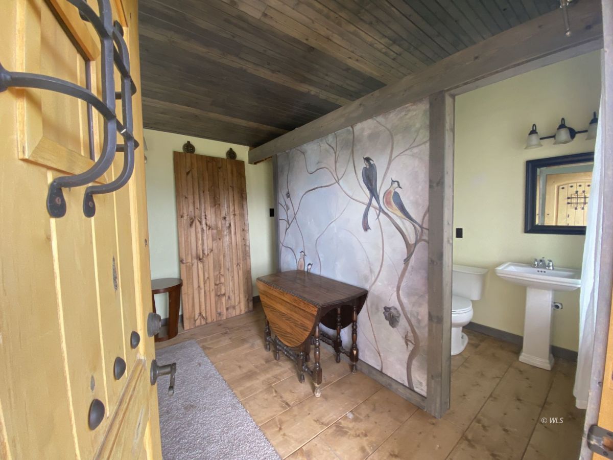 Property Photo 31