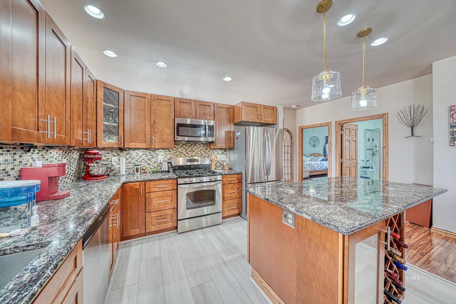Property Photo 17
