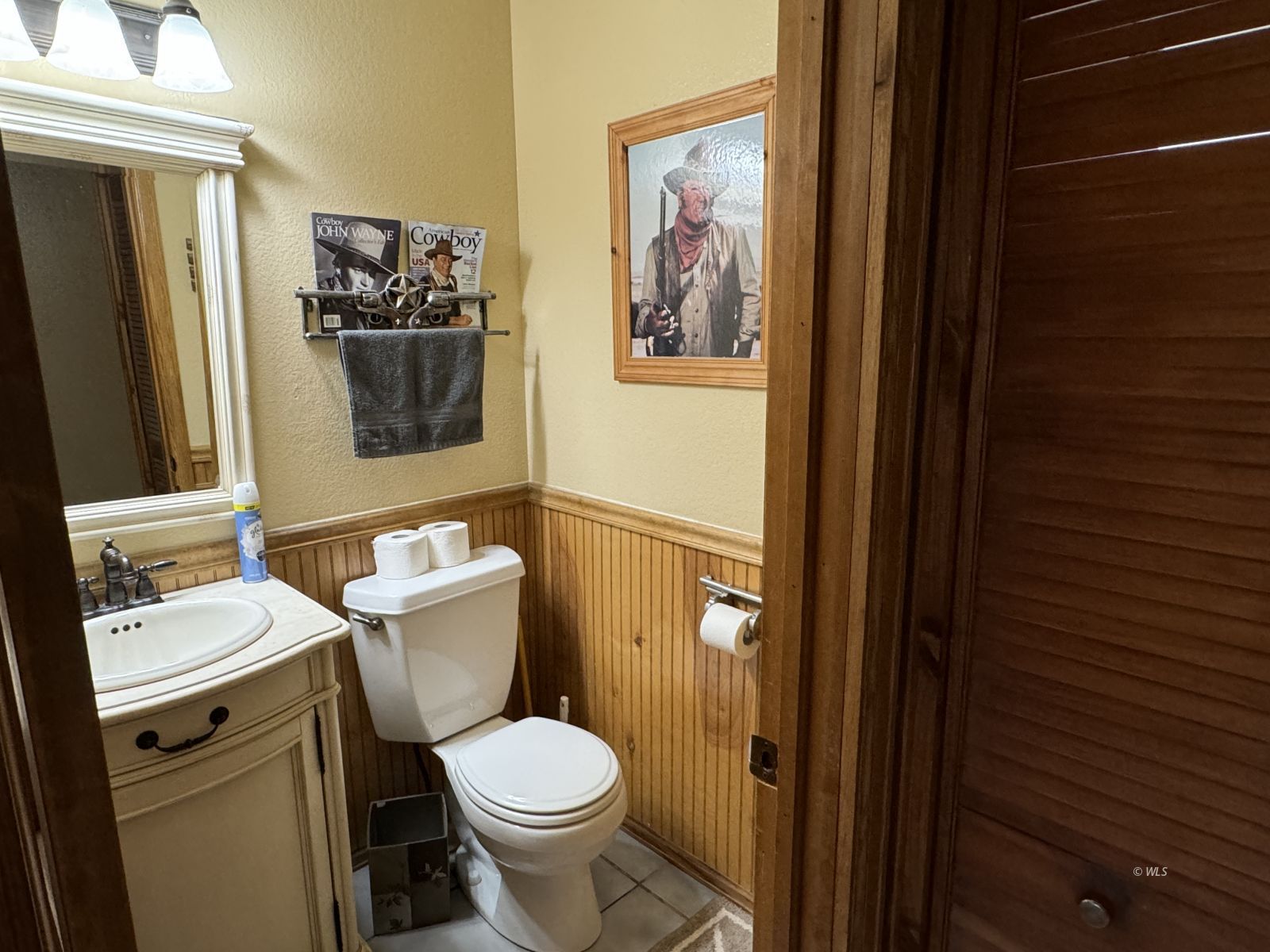 Property Photo 16