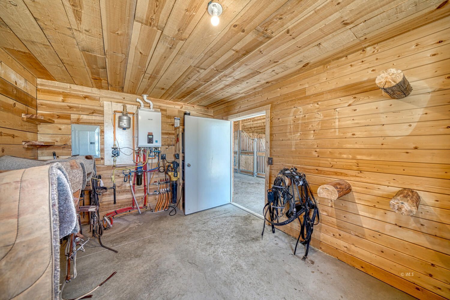 Property Photo 30