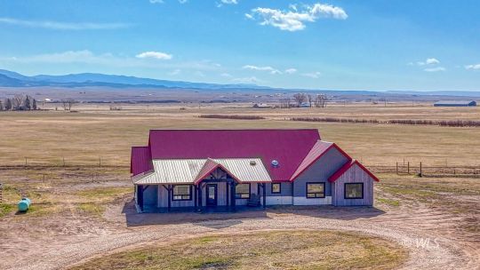 feature listing property photo