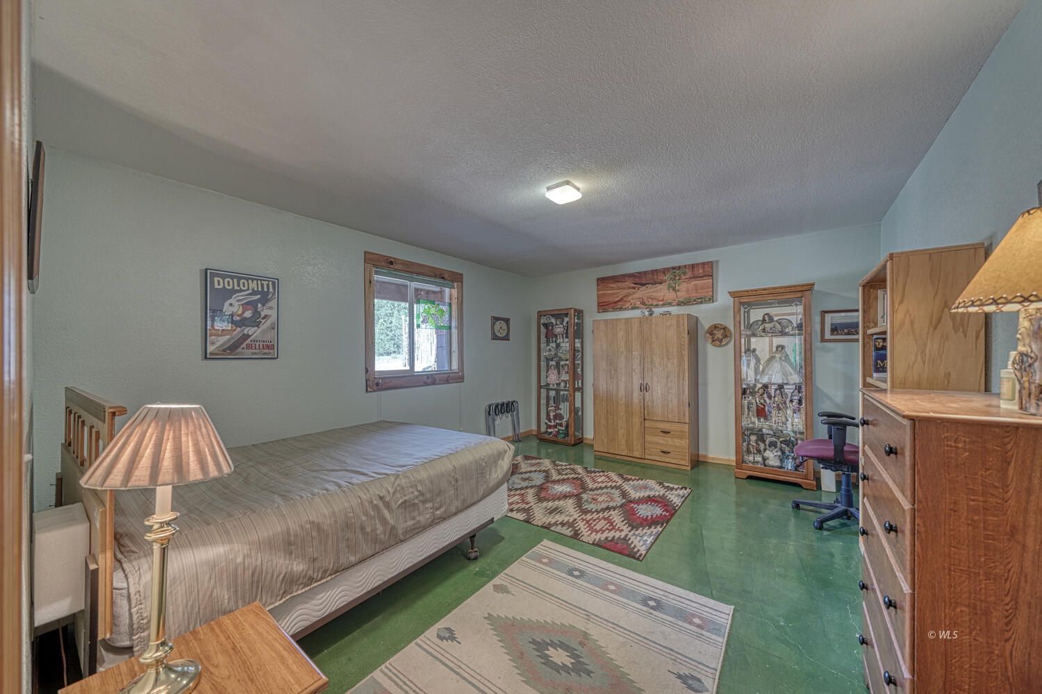 Property Photo 26