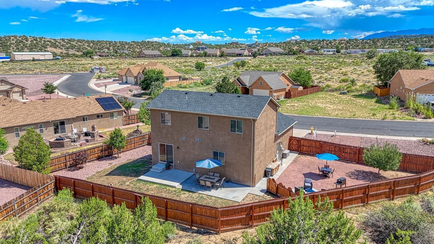 Property Photo 33